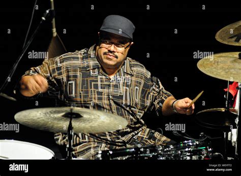 Live at The SFJAZZ Center 5/13/23Give The Drummer SomeCookin' at The Continental by Horace SilverFeaturing: Faye Carol - vocalsDennis Chambers - drumsJoe War...